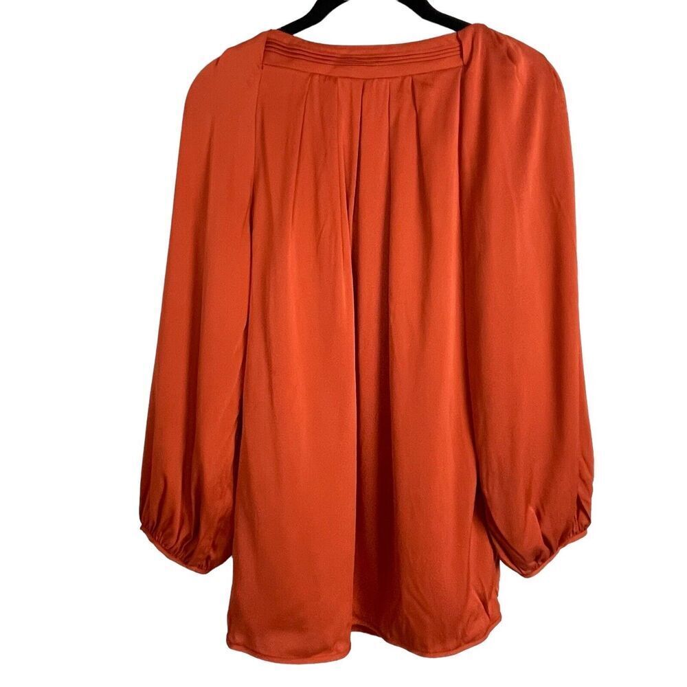 Diane von Furstenberg Top Women's 6 Orange Silk Blend 3/4 Sleeve V-Neck Blouse - Picture 4 of 5